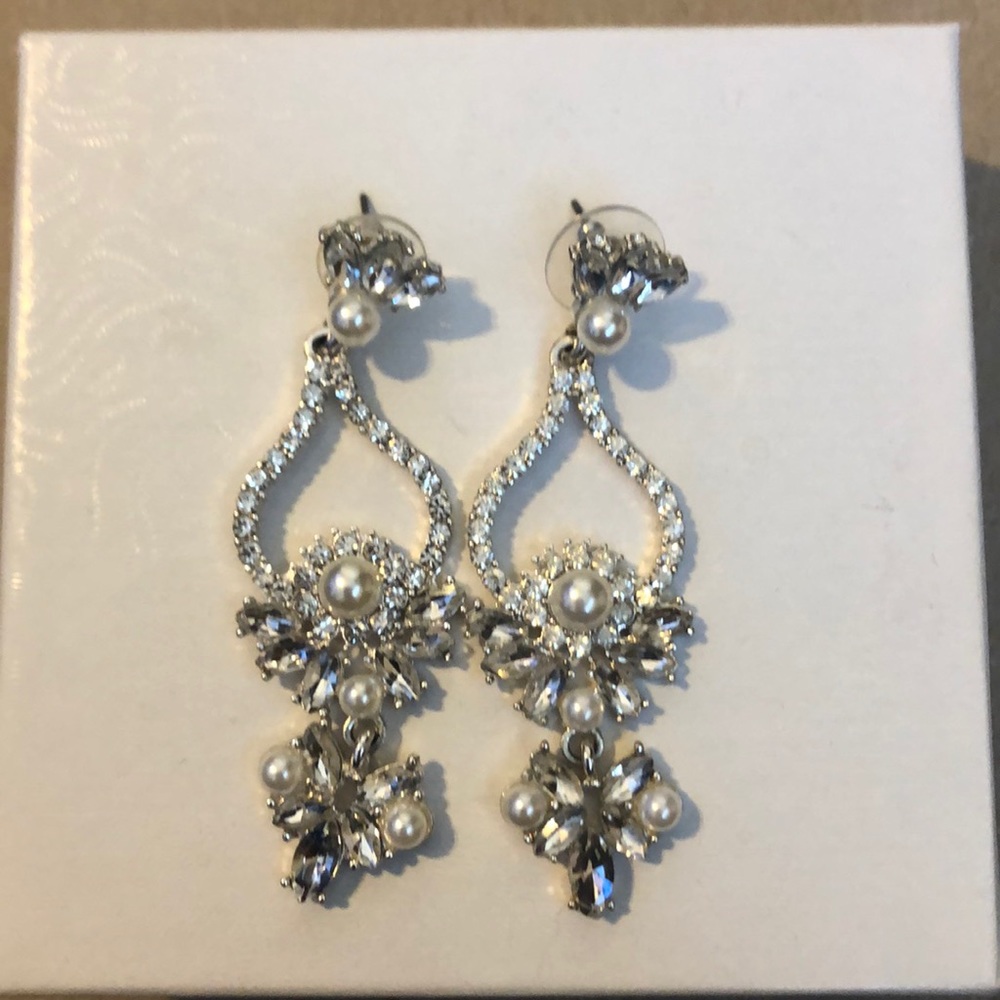 Silver and pearl earrings
